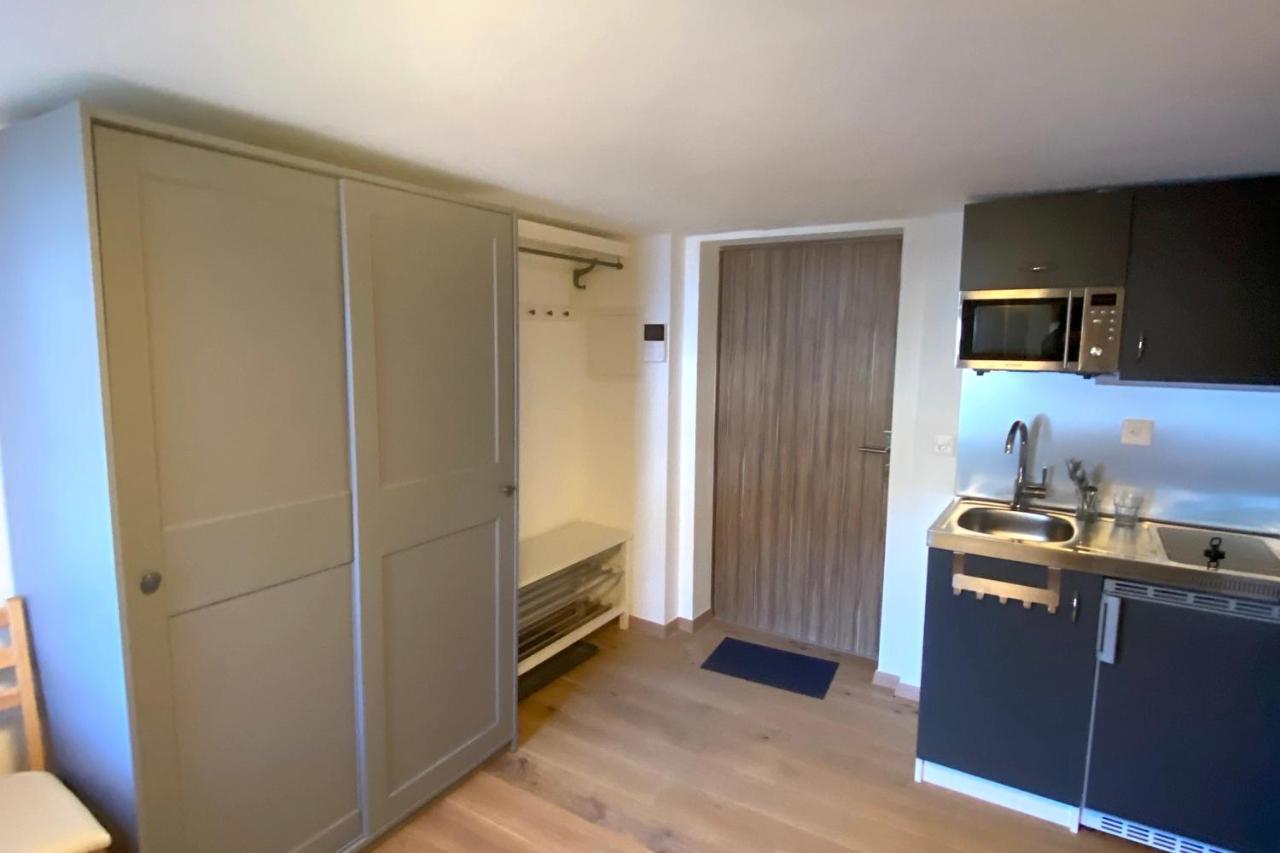 Roessli Self Check In 24-7 Free Parking Aparthotel Unterägeri Exteriör bild