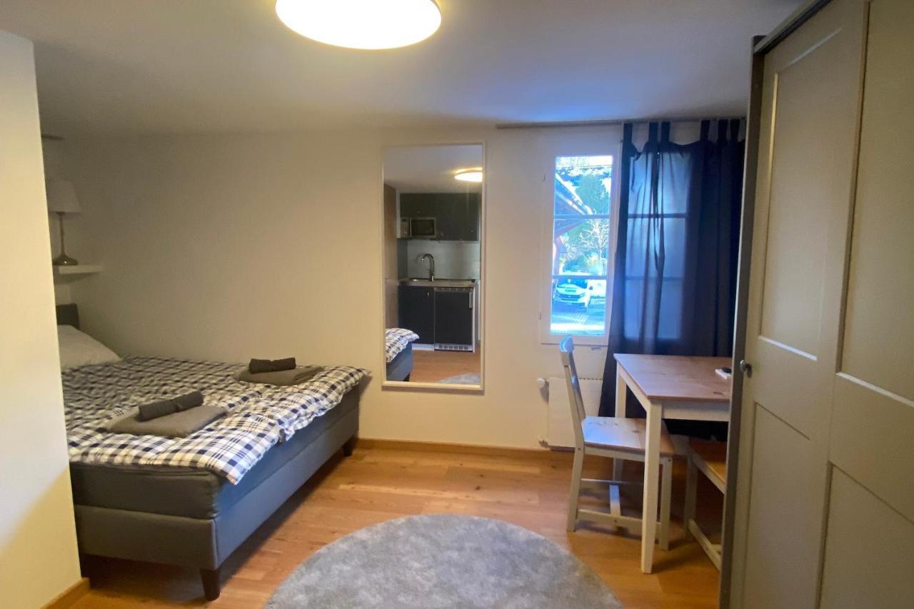 Roessli Self Check In 24-7 Free Parking Aparthotel Unterägeri Exteriör bild