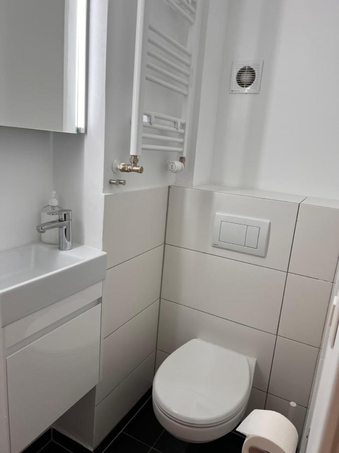 Roessli Self Check In 24-7 Free Parking Aparthotel Unterägeri Exteriör bild